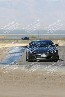 media/Sep-15-2024-Speed Ventures (Sun) [[7a54f7ed2f]]/Black Group/Session 1 (Outside Grapevine)/